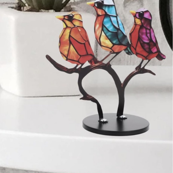 Stain acrylic bird on Branch. - Picture 11 of 11